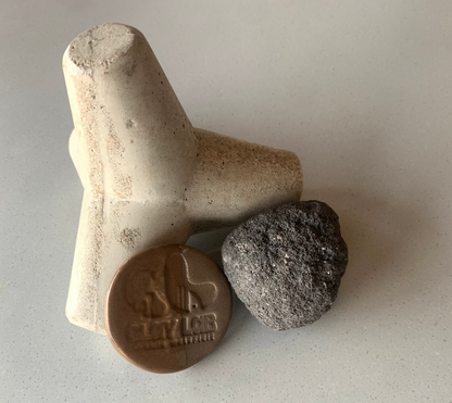 Picture showing products made from dark brown stoneware clay