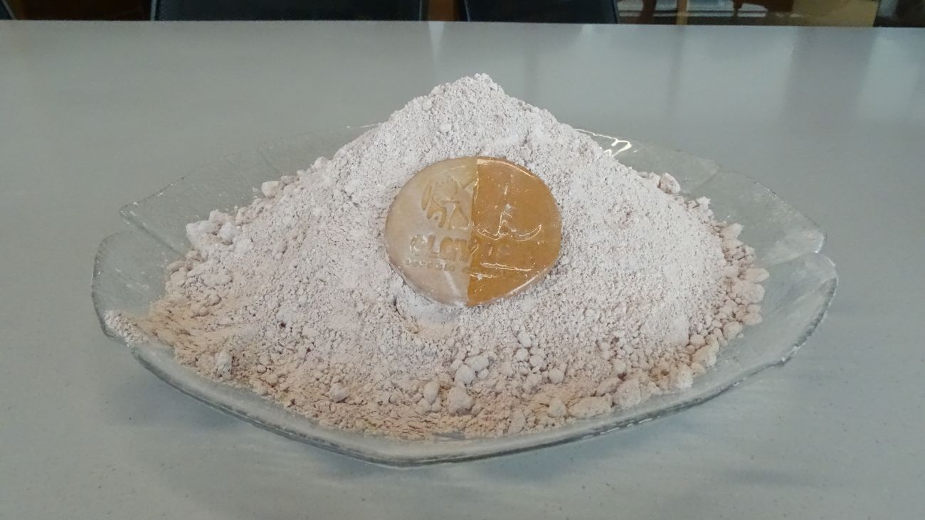 raw powder of light brown stoneware clay