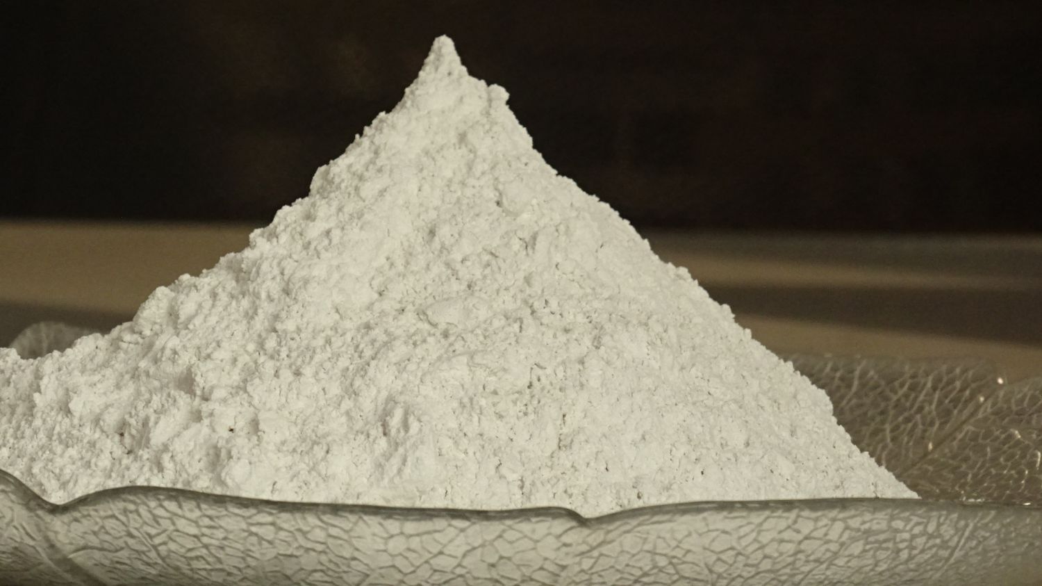 side view of plaster of paris powder